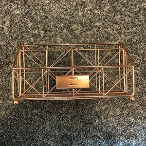 Rose gold desk, organizer